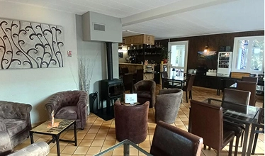 bar